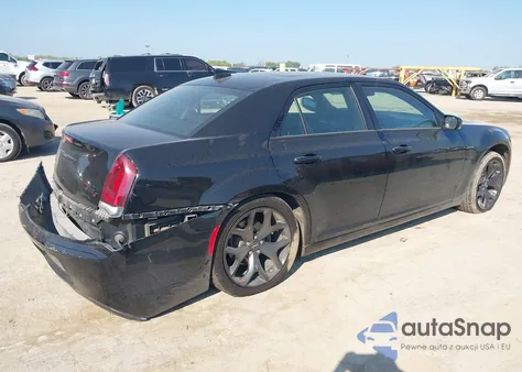 2022 Chrysler 300 S from USA, damaged, VIN 2C3CCABG7NH236432
